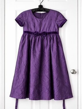 Girls Purple Velvet Party Dress Size 5 Bow Formal Holiday
